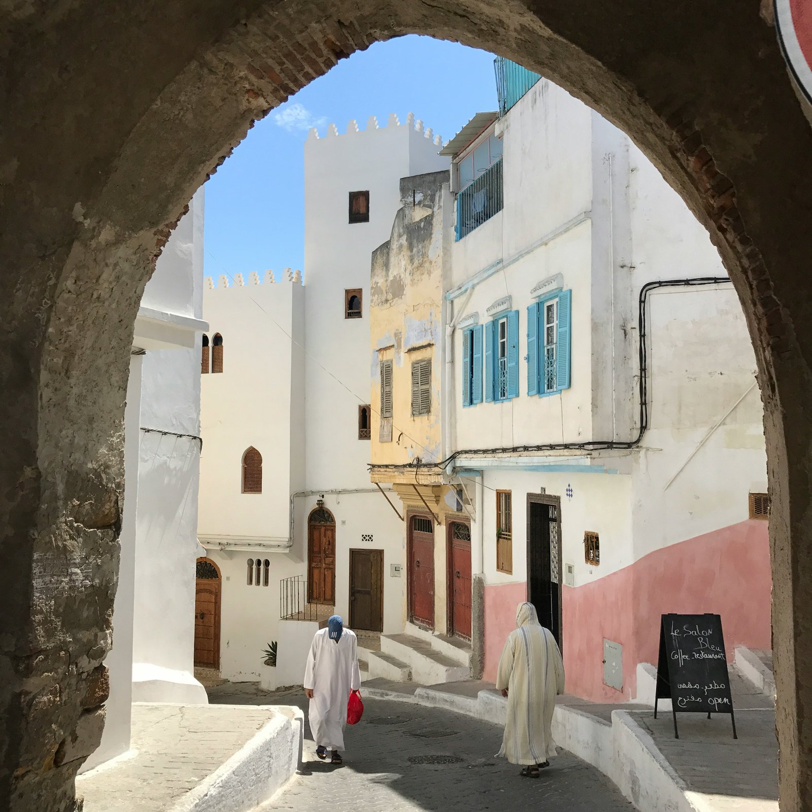5-Day Private Tour from Tangier: Blue City, Fes, and Sahara Desert