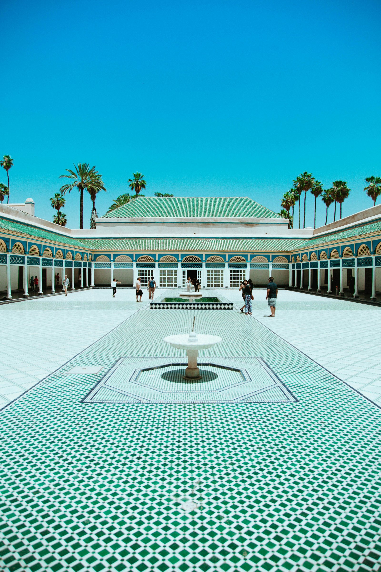 6-Day Private Nomad Route: Blue City and Golden Dunes, Casablanca to Marrakech