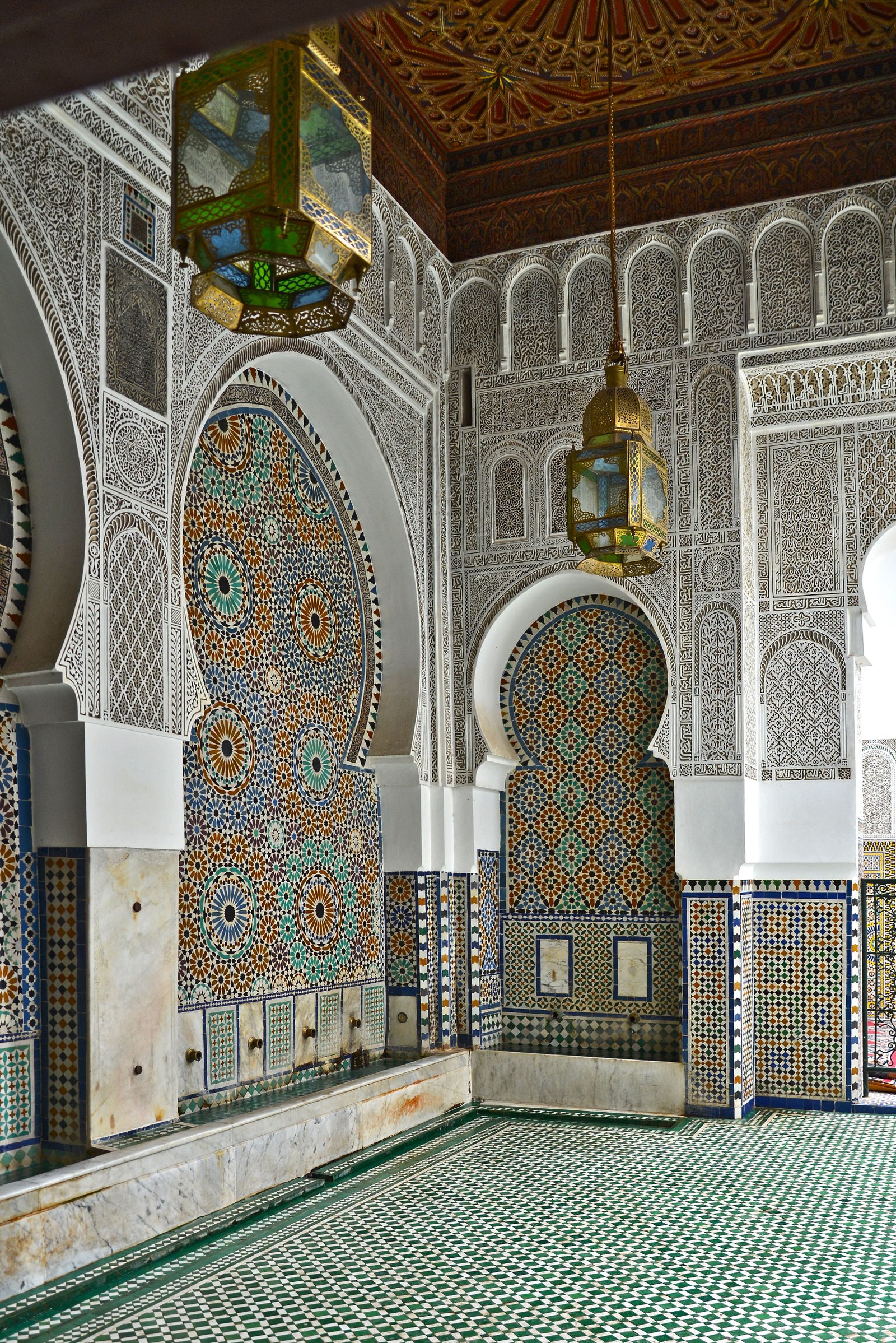 6-Day Private From the Gates of Africa to the Golden Dunes: Tangier to the Sahara and Back
