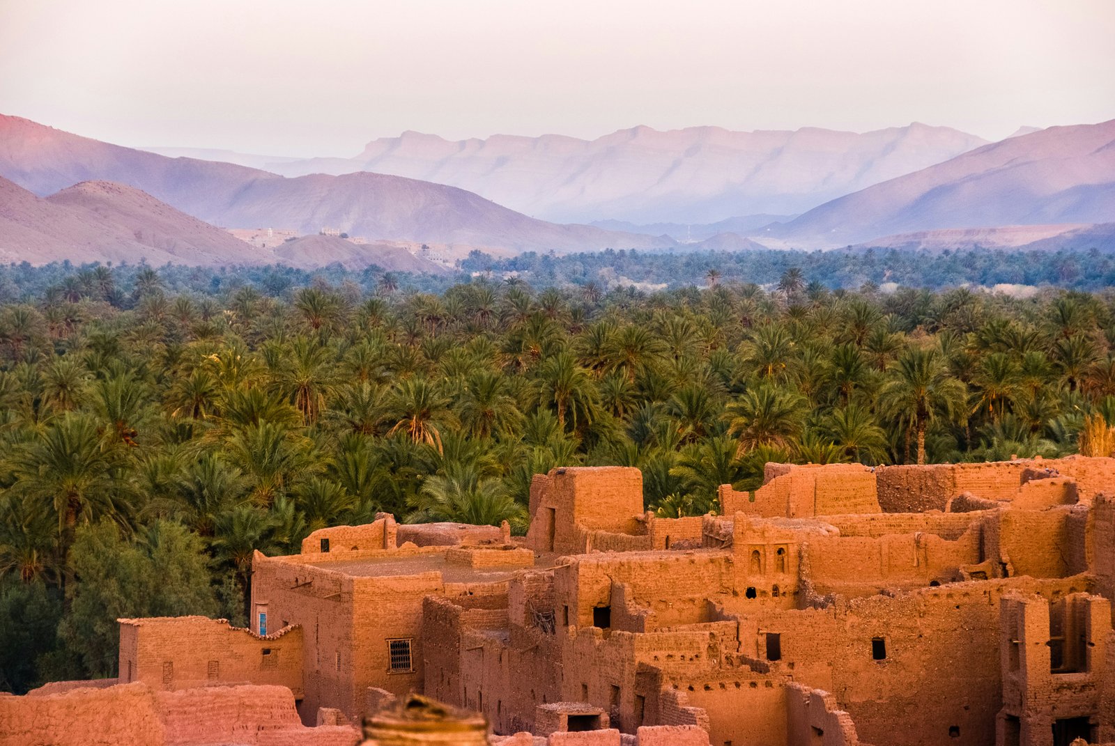 6-Day Private Discover the South of Morocco from Marrakech: Kasbahs, Valleys, and Sahara Dunes